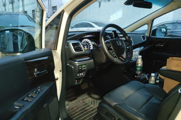 Used Honda Odyssey 2019 2.0L Rui-Zunxiang Edition Driver Seat