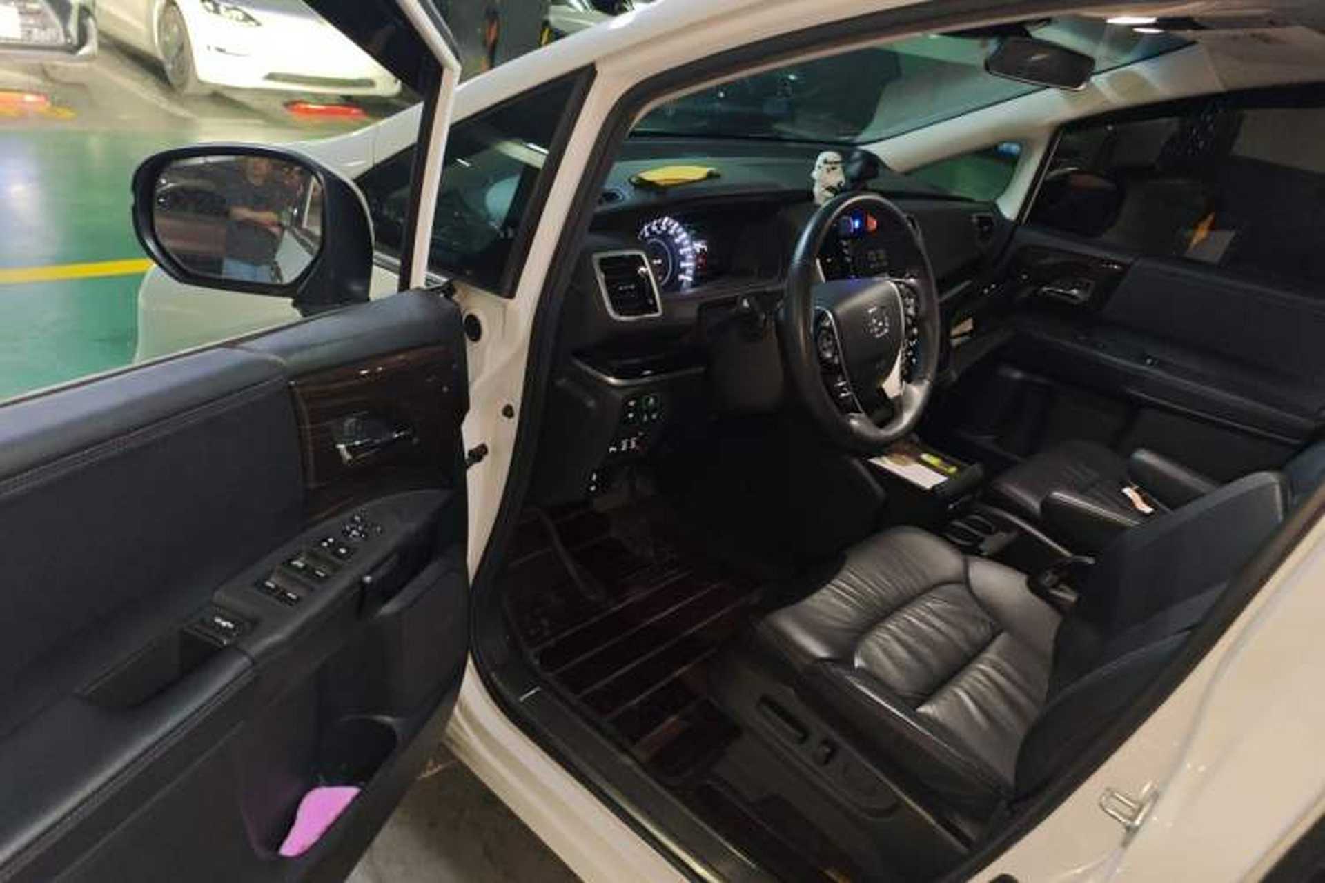 Used Honda Odyssey 2019 2.0L Rui-Zunxiang Edition Driver Seat