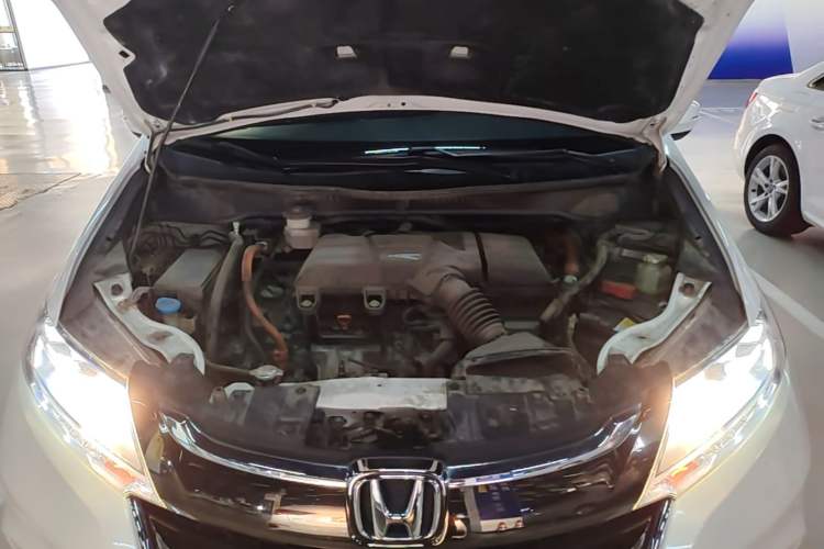 Used Honda Odyssey 2019 2.0L Rui-Zunxiang Edition Engine Bay