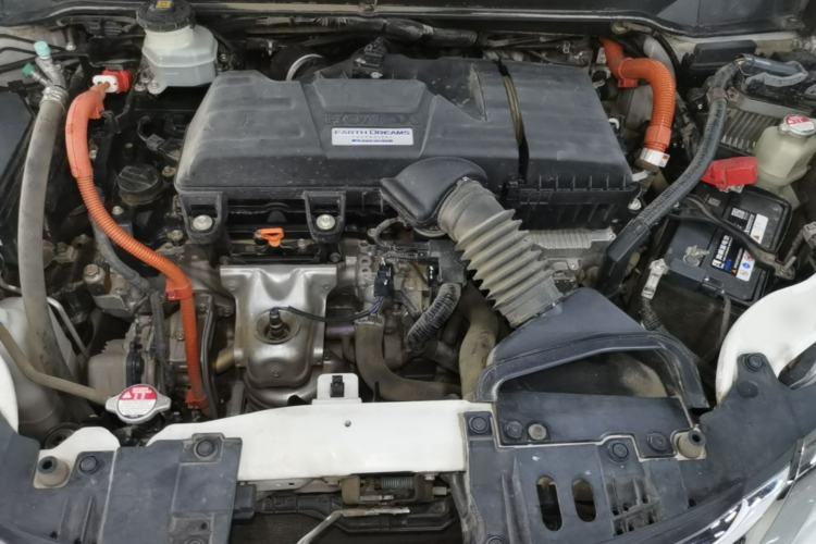 Used Honda Odyssey 2019 2.0L Rui·Comfort Edition Engine Bay