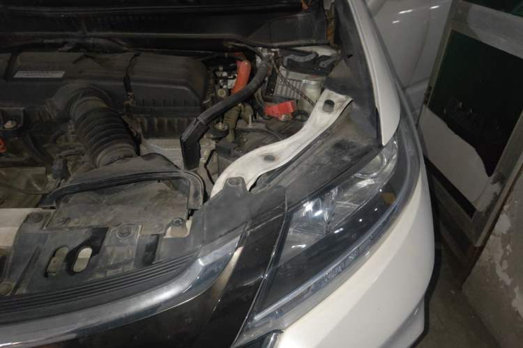 Used Honda Odyssey 2019 2.0L Rui·Smart Edition Engine Bay Left