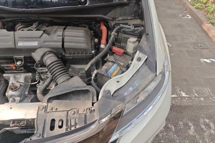 Used Honda Odyssey 2019 2.0L Rui-Zunxiang Edition Engine Bay Left