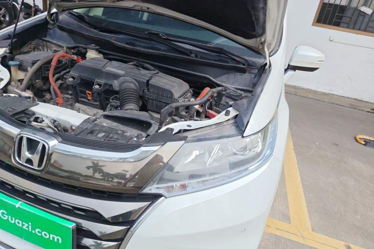 Used Honda Odyssey 2019 2.0L Rui·Smart Edition Engine Bay Left
