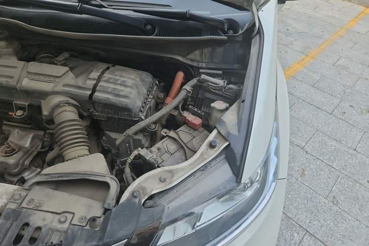 Used Honda Odyssey 2019 2.0L Rui·Comfort Edition Engine Bay Left