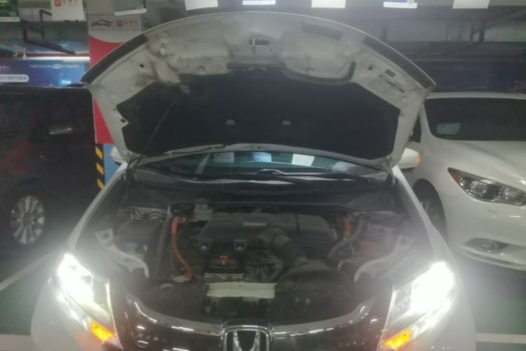 Used Honda Odyssey 2019 2.0L Rui-Zunxiang Edition Engine Bay