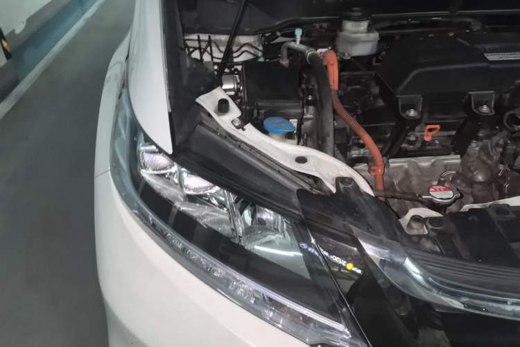 Used Honda Odyssey 2019 2.0L Rui-Zunxiang Edition Engine Bay Right