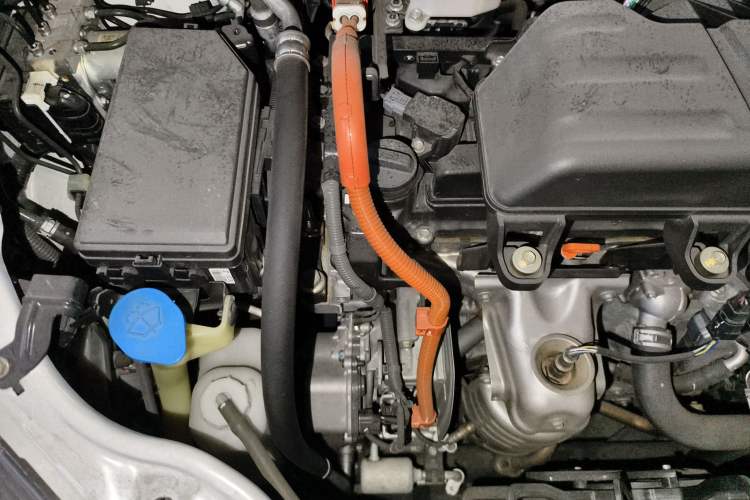 Used Honda Odyssey 2019 2.0L Rui·Smart Edition Engine Bay Right