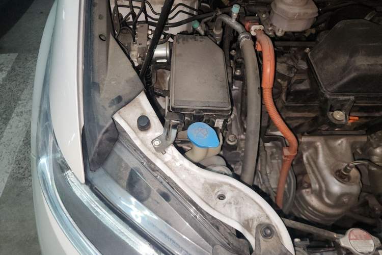 Used Honda Odyssey 2019 2.0L Rui·Zhi Zhen Edition Engine Bay Right