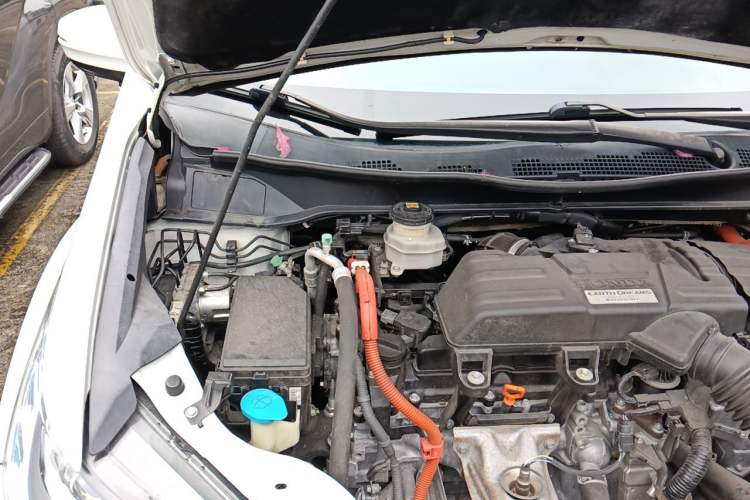 Used Honda Odyssey 2019 2.0L Rui·Smart Edition Engine Bay Right