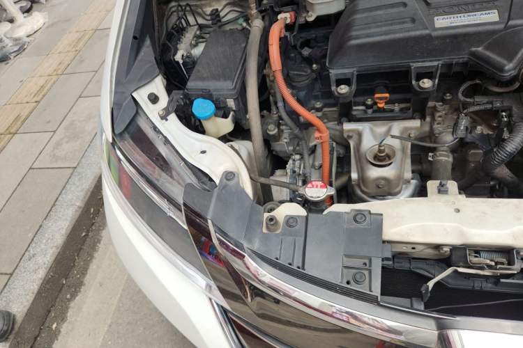 Used Honda Odyssey 2019 2.0L Rui·Comfort Edition Engine Bay Right