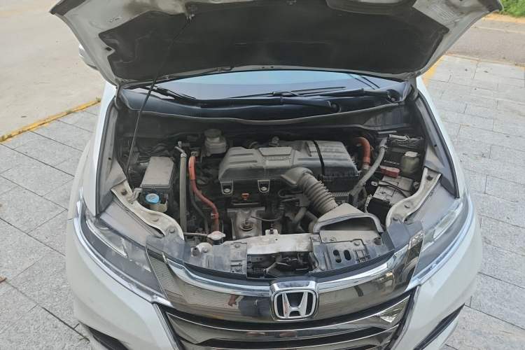 Used Honda Odyssey 2019 2.0L Rui·Comfort Edition Engine Bay