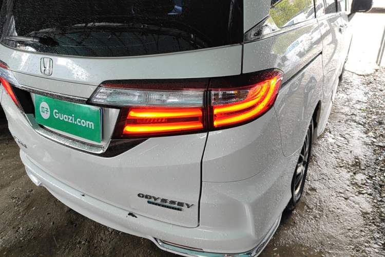 Used Honda Odyssey 2019 2.0L Rui-Changxiang Edition Exterior 3