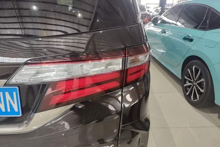 Used Honda Odyssey 2019 2.0L Rui·Supreme Edition Exterior 3