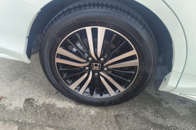 Used Honda Odyssey 2019 2.0L Rui·Zhi Zhen Welfare Edition Exterior 5