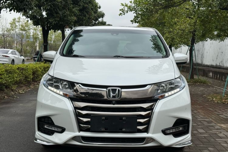 Used Honda Odyssey 2019 2.0L Rui·Zhi Zhen Edition Exterior 8