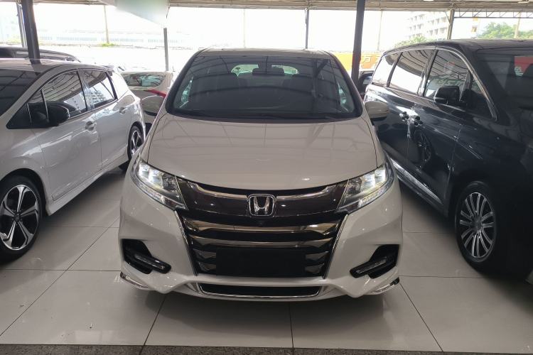 Used Honda Odyssey 2019 2.0L Rui·Zhi Zhen Edition Front
