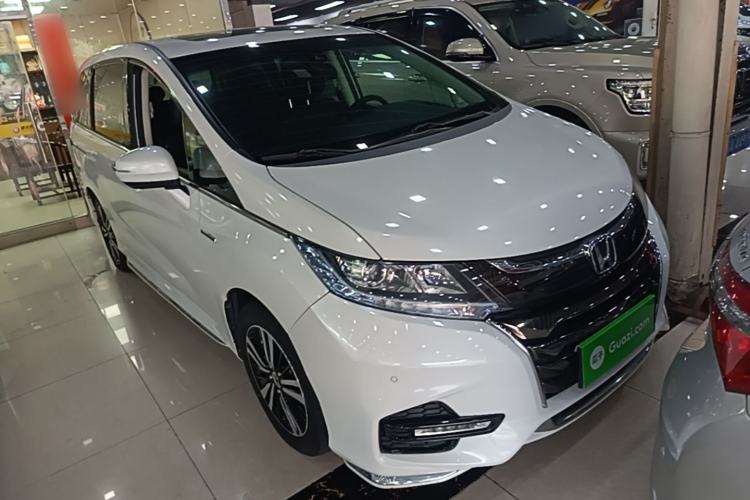 Used Honda Odyssey 2019 2.0L Rui·Smart Edition Front Right 45 Deg