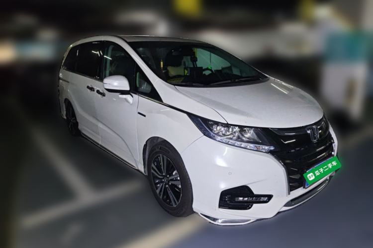 Used Honda Odyssey 2019 2.0L Rui·Zhi Zhen Edition Front Right 45 Deg