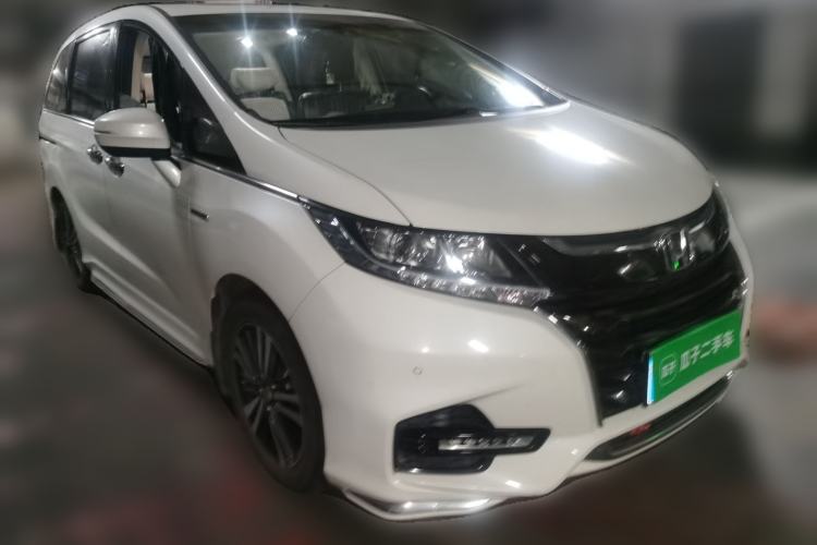 Used Honda Odyssey 2019 2.0L Rui·Smart Edition Front Right 45 Deg