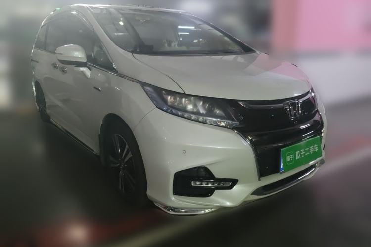Used Honda Odyssey 2019 2.0L Rui·Zhi Zhen Edition Front Right 45 Deg