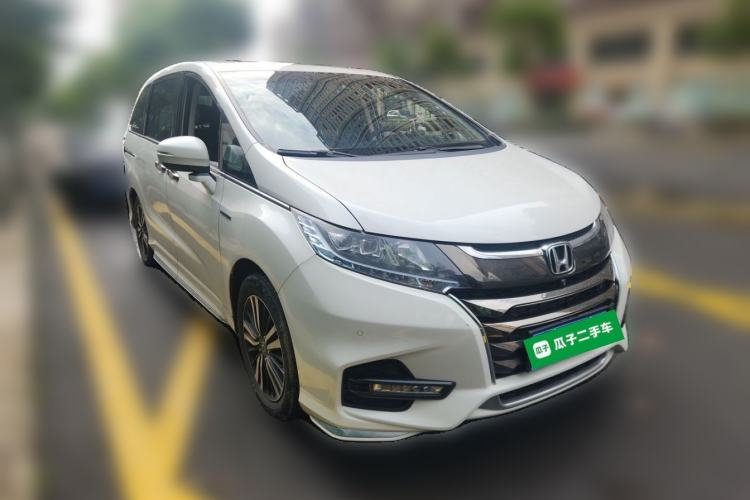 Used Honda Odyssey 2019 2.0L Rui·Zhi Zhen Edition Front Right 45 Deg