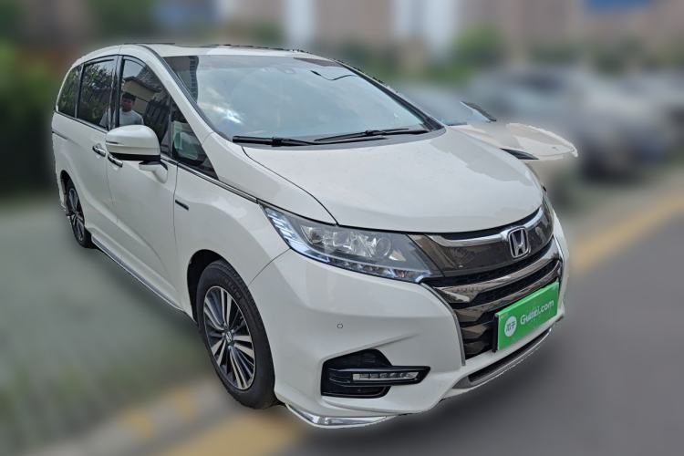Used Honda Odyssey 2019 2.0L Rui-Zunxiang Edition Front Right 45 Deg