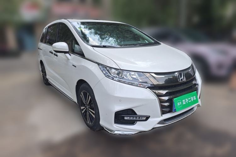 Used Honda Odyssey 2019 2.0L Rui·Smart Edition Front Right 45 Deg