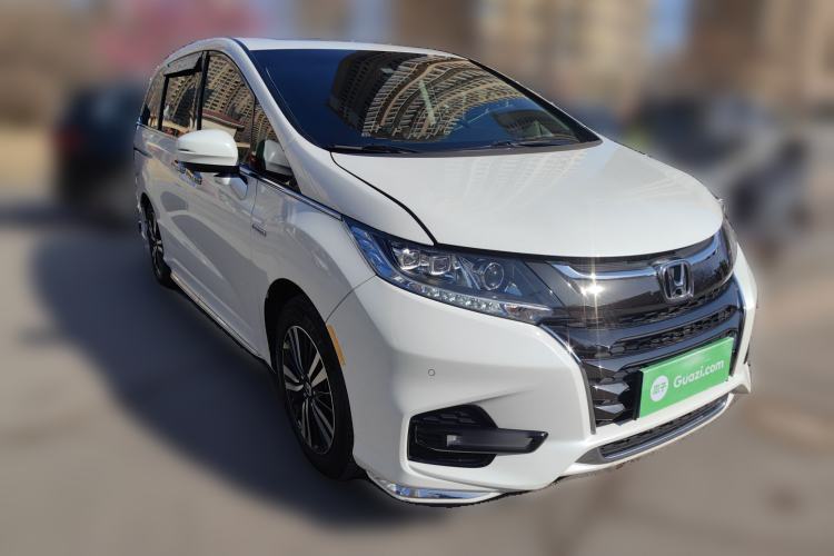 Used Honda Odyssey 2019 2.0L Rui-Zunxiang Edition Front Right 45 Deg