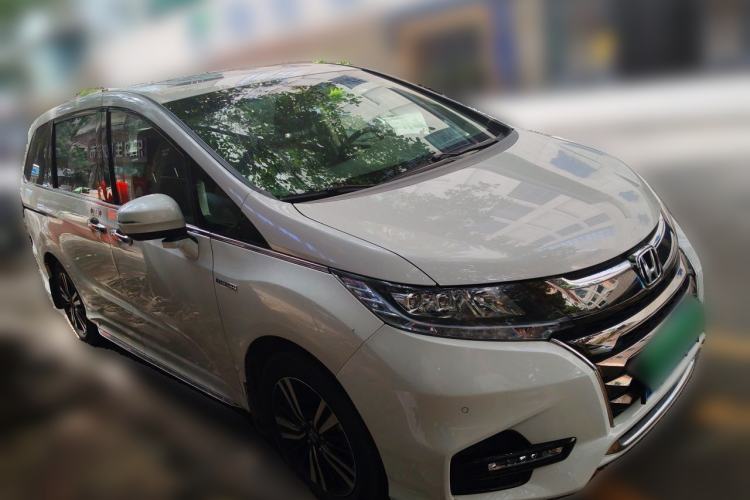 Used Honda Odyssey 2019 2.0L Rui-Zunxiang Edition Front Right 45 Deg