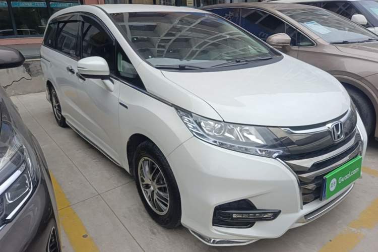 Used Honda Odyssey 2019 2.0L Rui-Changxiang Edition Front Right 45 Deg