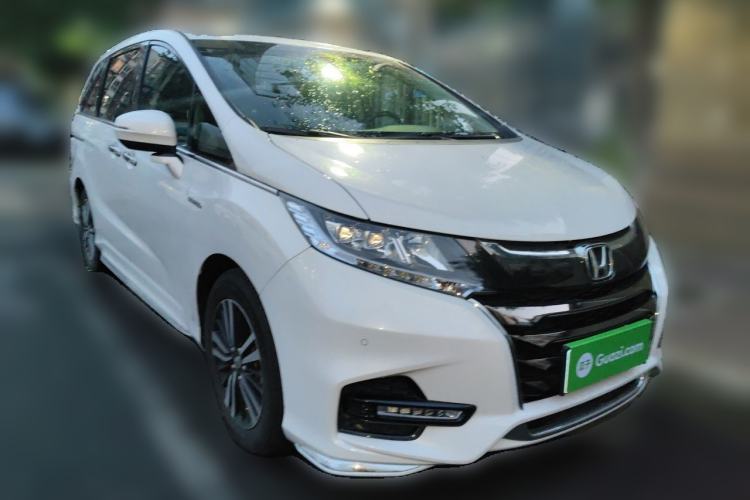 Used Honda Odyssey 2019 2.0L Rui-Zunxiang Edition Front Right 45 Deg