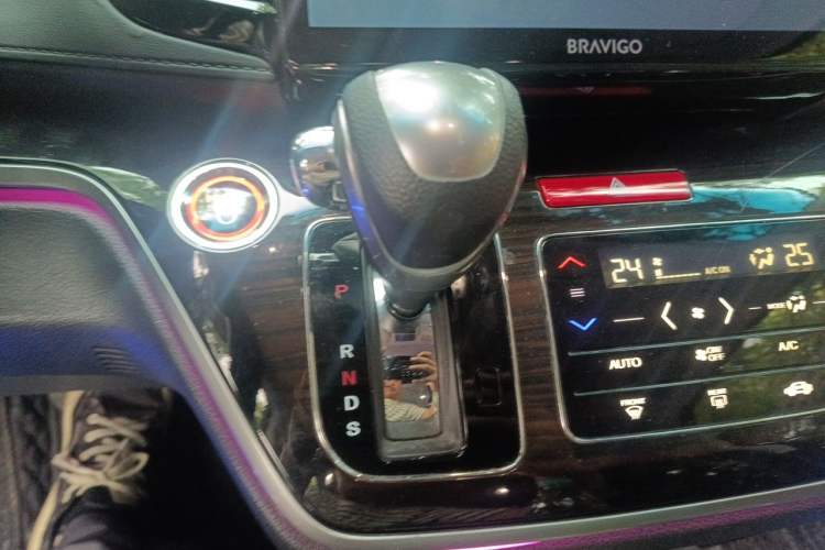 Used Honda Odyssey 2019 2.0L Rui·Smart Edition Gear Lever