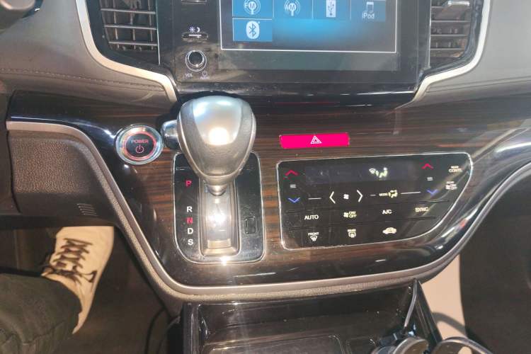 Used Honda Odyssey 2019 2.0L Rui-Zunxiang Edition Gear Lever