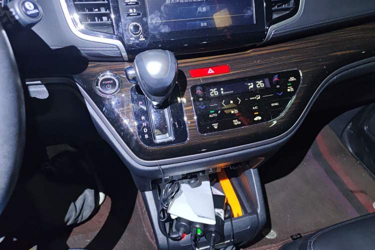 Used Honda Odyssey 2019 2.0L Rui·Zhi Zhen Edition Gear Lever