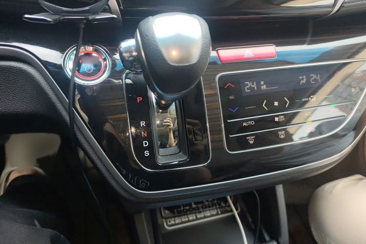 Used Honda Odyssey 2019 2.0L Rui·Smart Edition Gear Lever