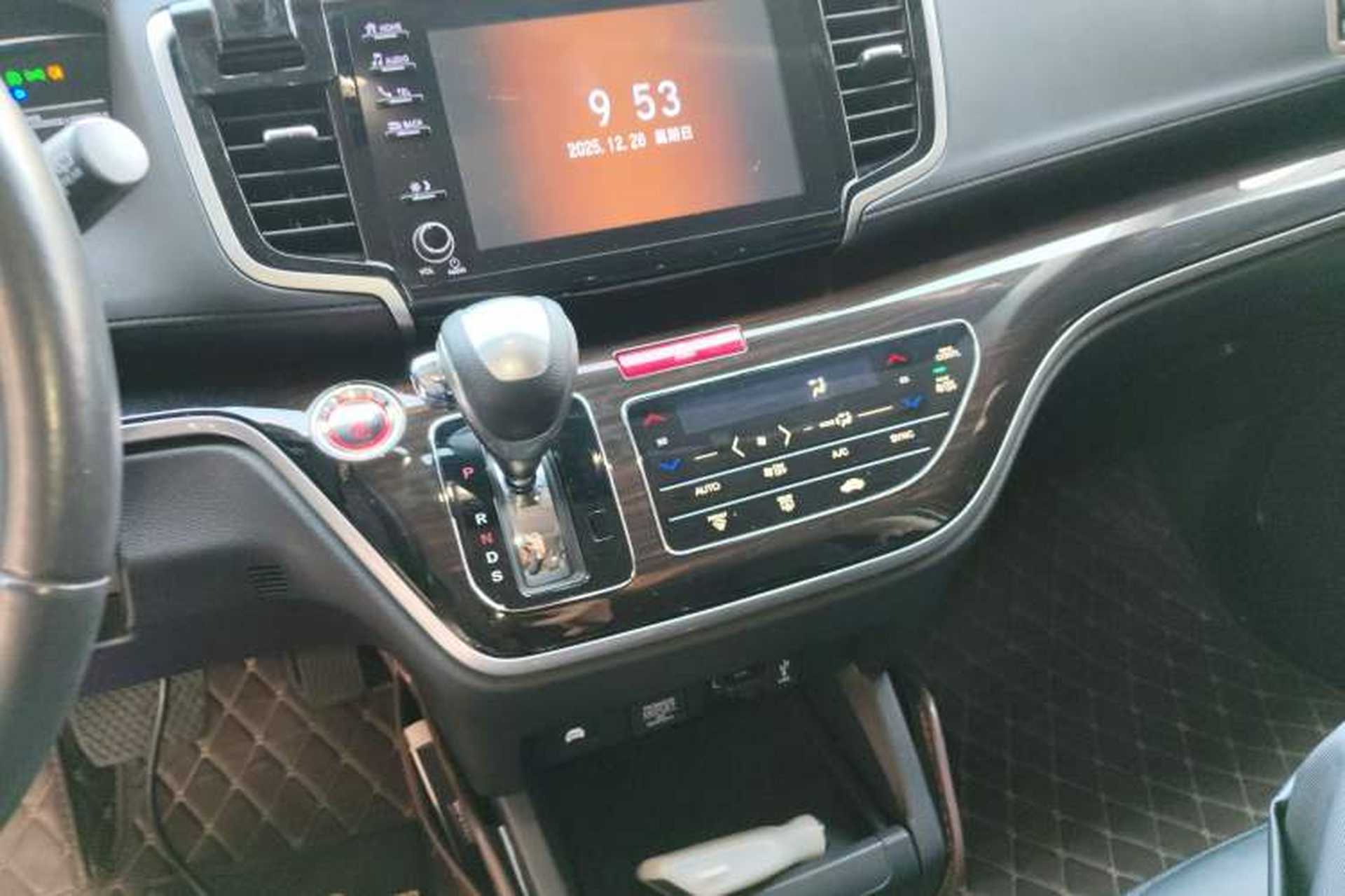 Used Honda Odyssey 2019 2.0L Rui-Zunxiang Edition Gear Lever