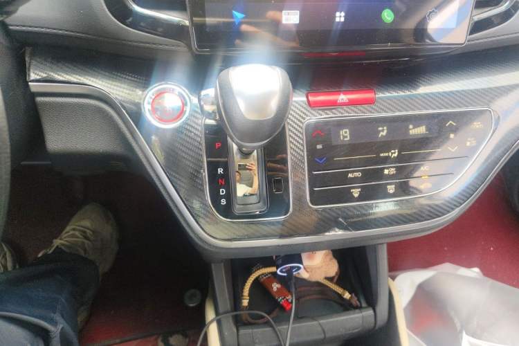 Used Honda Odyssey 2019 2.0L Rui·Comfort Edition Gear Lever