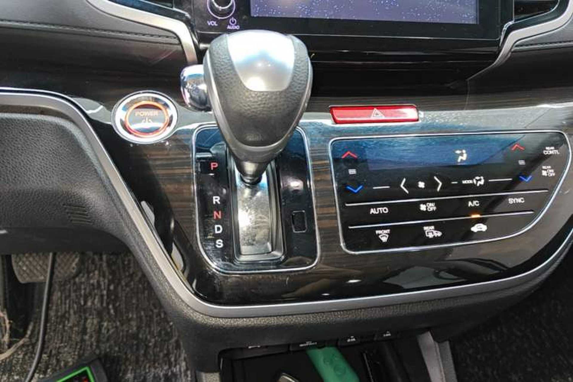 Used Honda Odyssey 2019 2.0L Rui·Zhi Zhen Edition Gear Lever