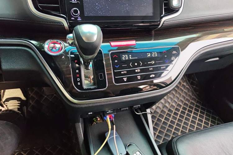 Used Honda Odyssey 2019 2.0L Rui-Zunxiang Edition Gear Lever