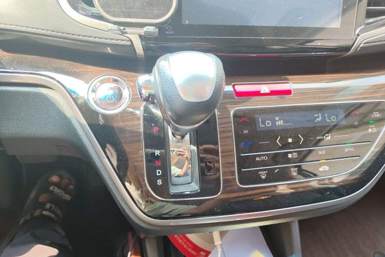 Used Honda Odyssey 2019 2.0L Rui·Smart Edition Gear Lever