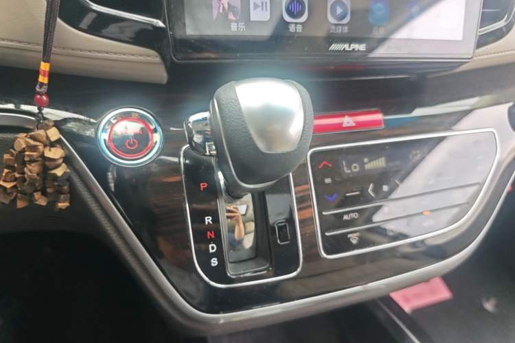 Used Honda Odyssey 2019 2.0L Rui·Zhi Zhen Edition Gear Lever