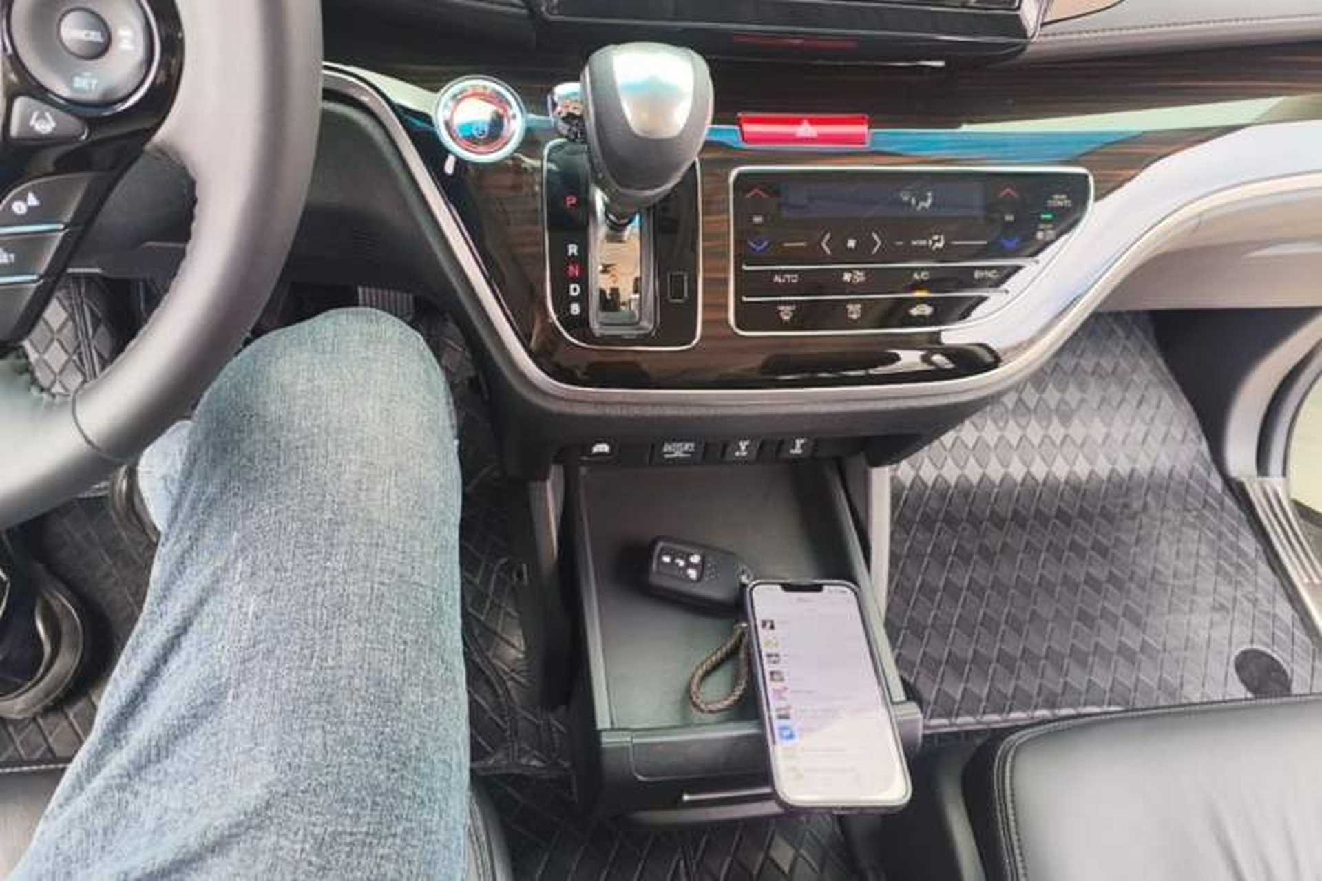 Used Honda Odyssey 2019 2.0L Rui-Zunxiang Edition Gear Lever