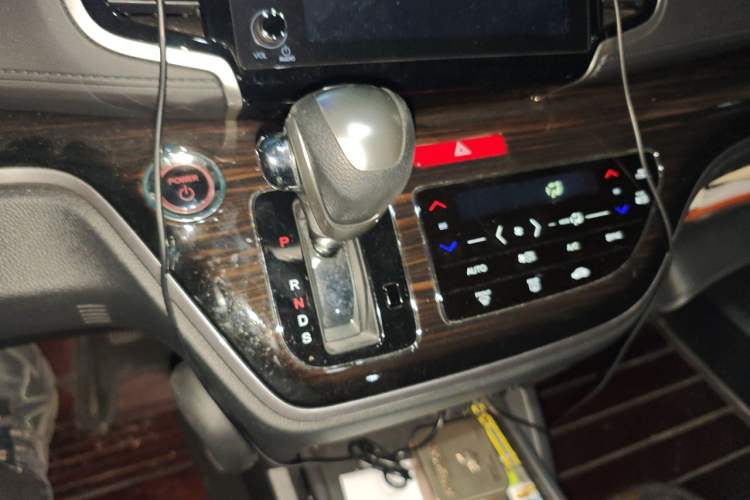 Used Honda Odyssey 2019 2.0L Rui-Zunxiang Edition Gear Lever