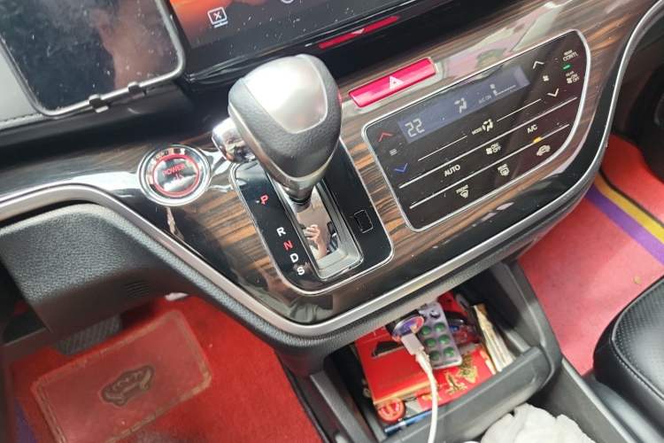 Used Honda Odyssey 2019 2.0L Rui·Comfort Edition Gear Lever