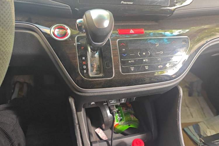 Used Honda Odyssey 2019 2.0L Rui-Zunxiang Edition Gear Lever