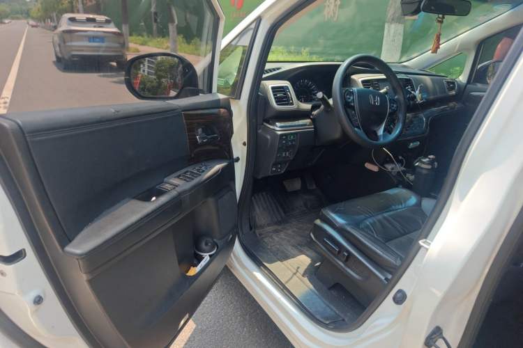 Used Honda Odyssey 2019 2.0L Rui·Smart Edition Interior 3