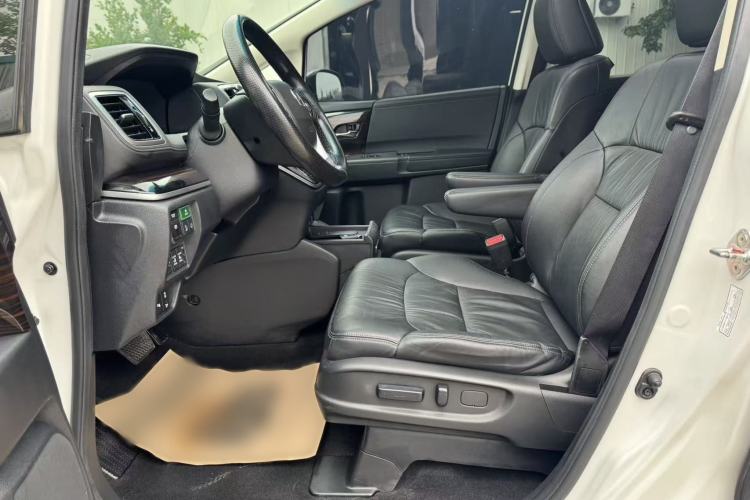 Used Honda Odyssey 2019 2.0L Rui·Smart Edition Interior 5