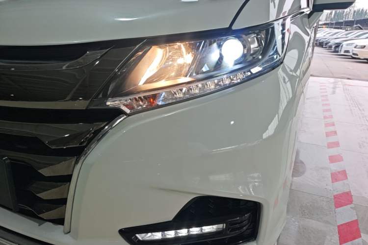 Used Honda Odyssey 2019 2.0L Rui-Changxiang Edition Left Front Headlight
