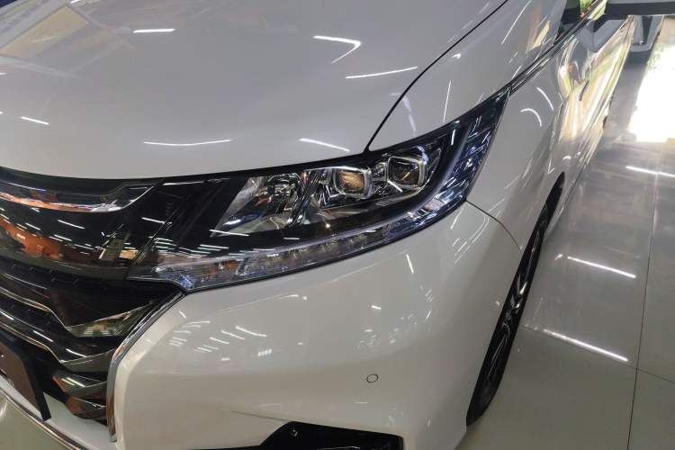 Used Honda Odyssey 2019 2.0L Rui-Zunxiang Edition Left Front Headlight