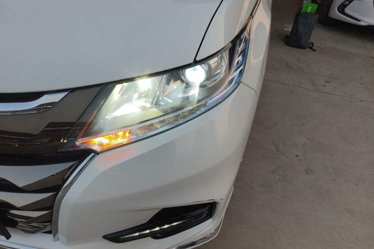 Used Honda Odyssey 2019 2.0L Rui-Changxiang Edition Left Front Headlight